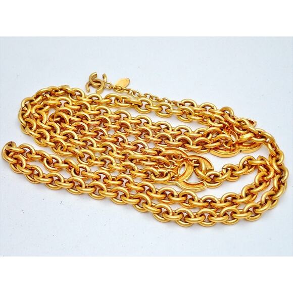 Chanel Vintage Chain Necklace/Belt Gold CC 1980s Logo Triple Chain 30" Rare Auth - Picture 5 of 7
